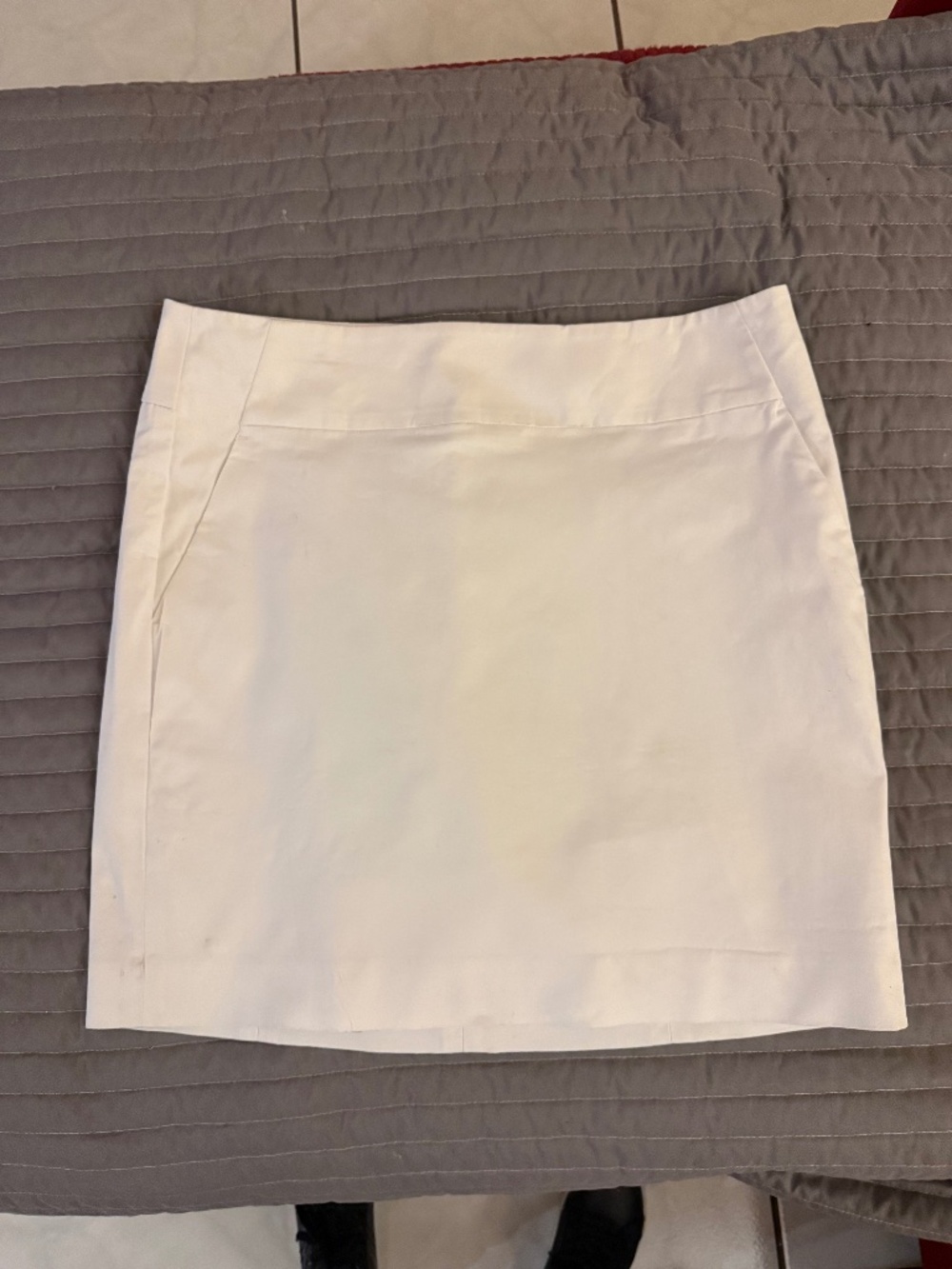 ANN TAYLOR SIZE 8 A-LINE SKIRT